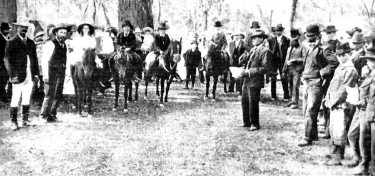 Judging ponies at the 1903 show
